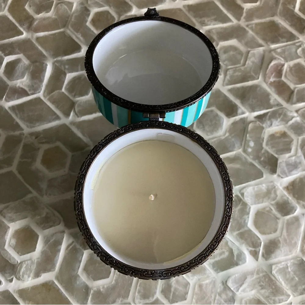 NEW! Z Gallerie matching candle and box set